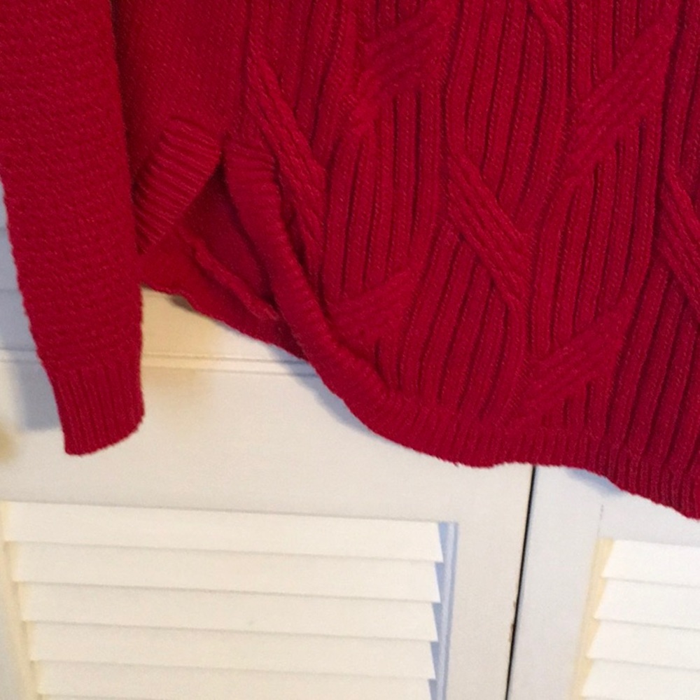 Sweater - Picture 2 of 5